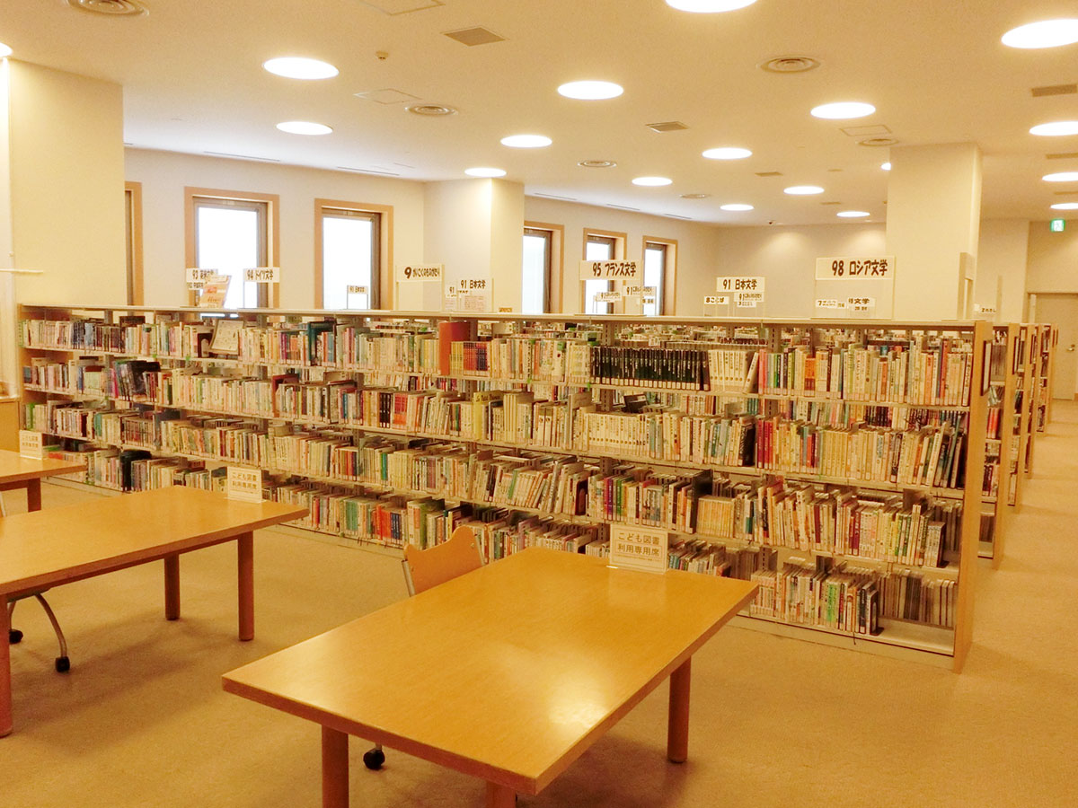 こども図書コーナー